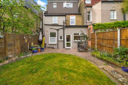 Fletcher Lane, Leyton, E10, Image 18