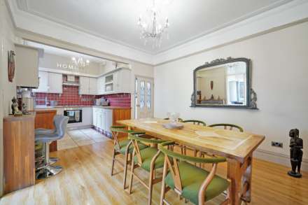 Fletcher Lane, Leyton, E10, Image 6