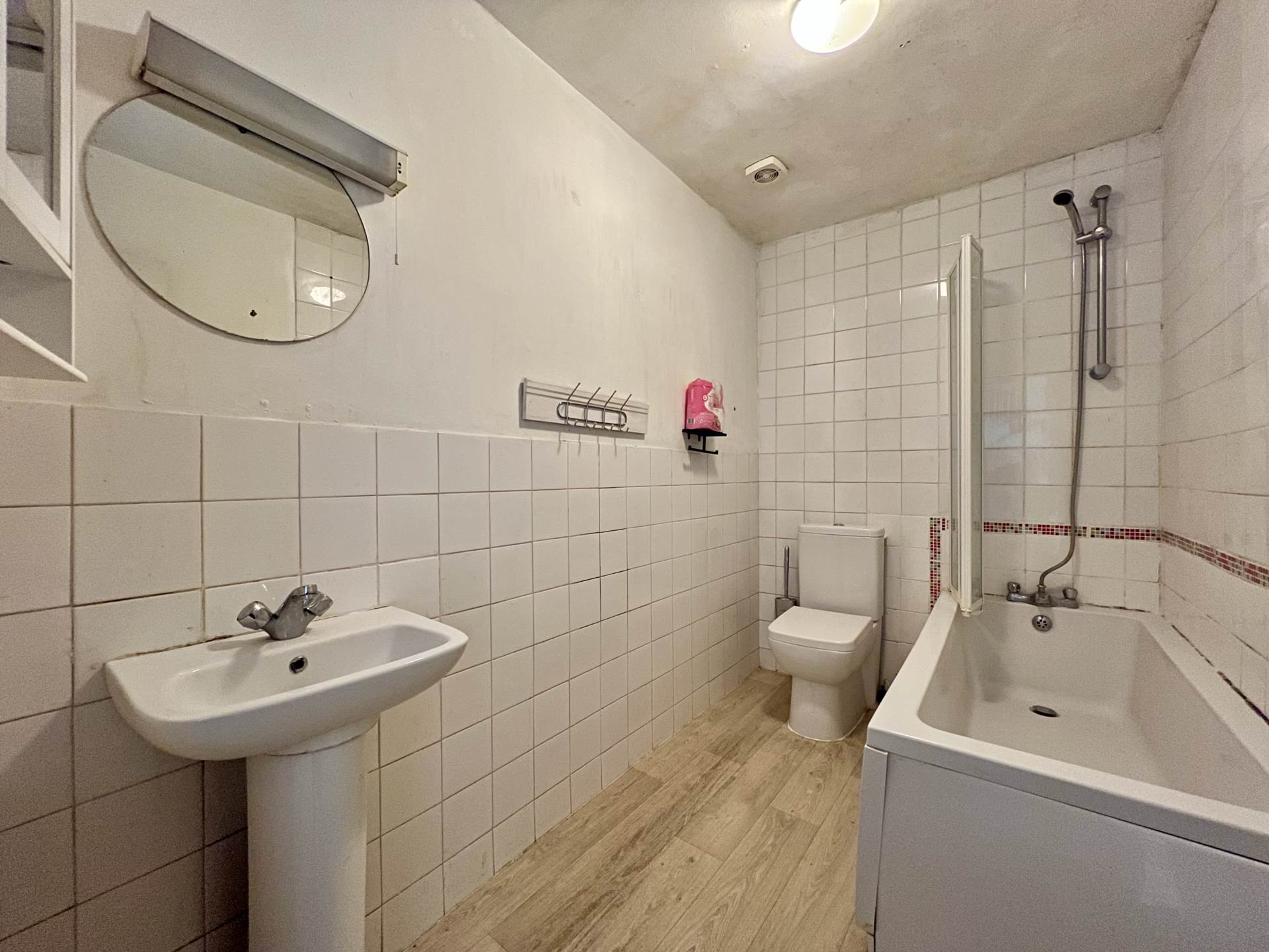Dersingham Avenue, London, E12 6JX, Image 5