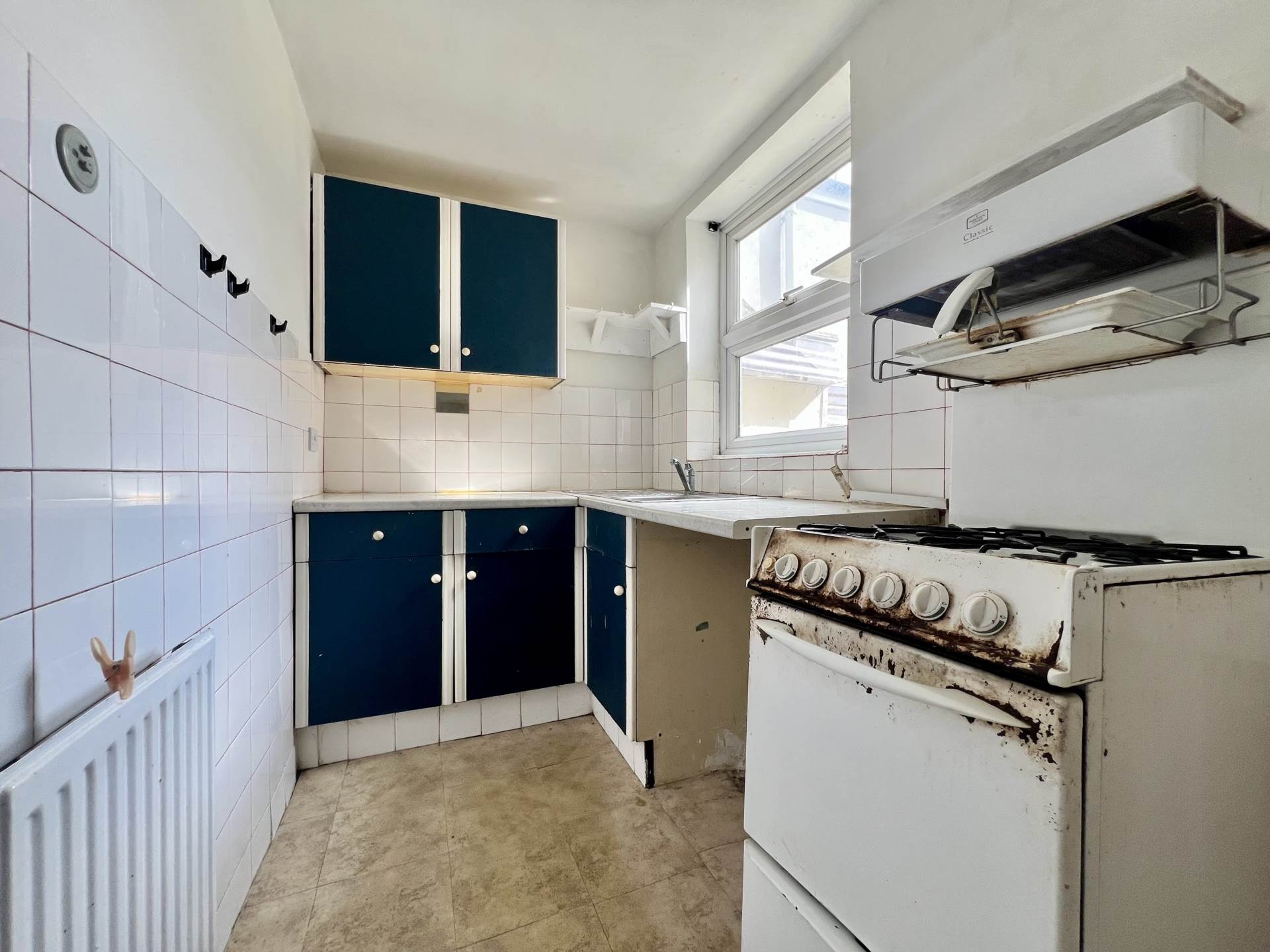 Dersingham Avenue, London, E12 6JX, Image 6