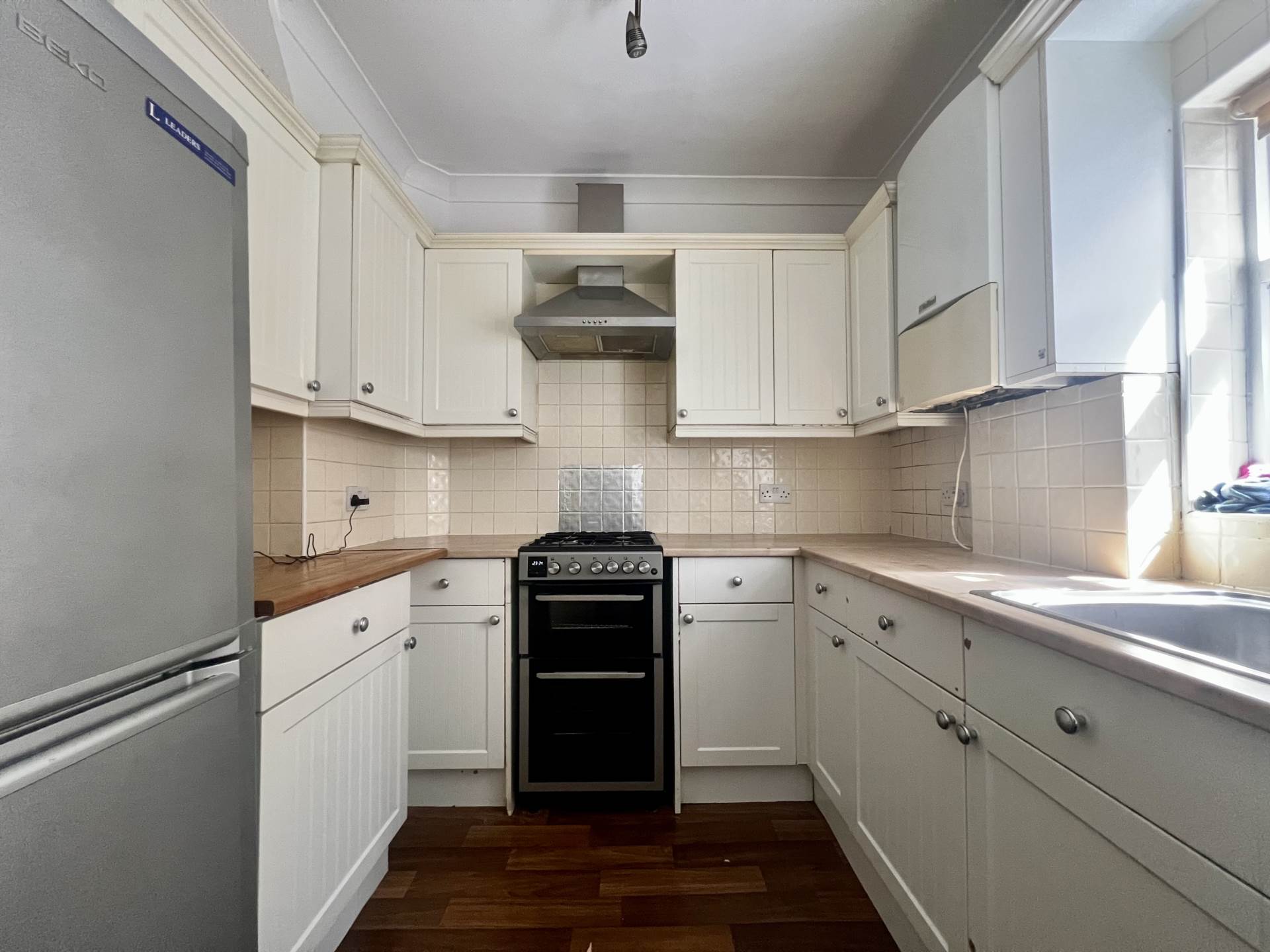 Kings Road, London, E11 1AT, Image 4
