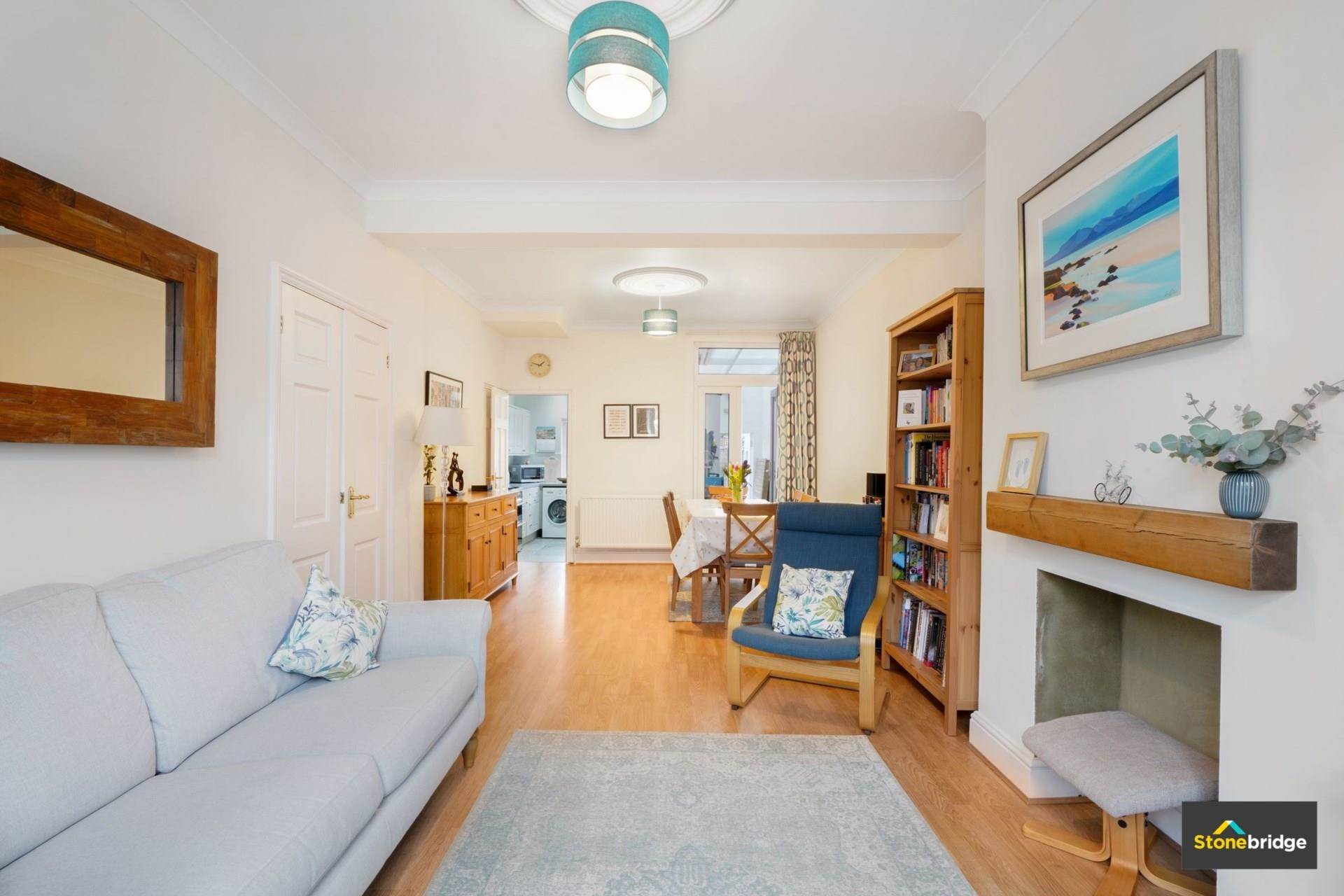 Hatherley Gardens, East Ham, E6, Image 1