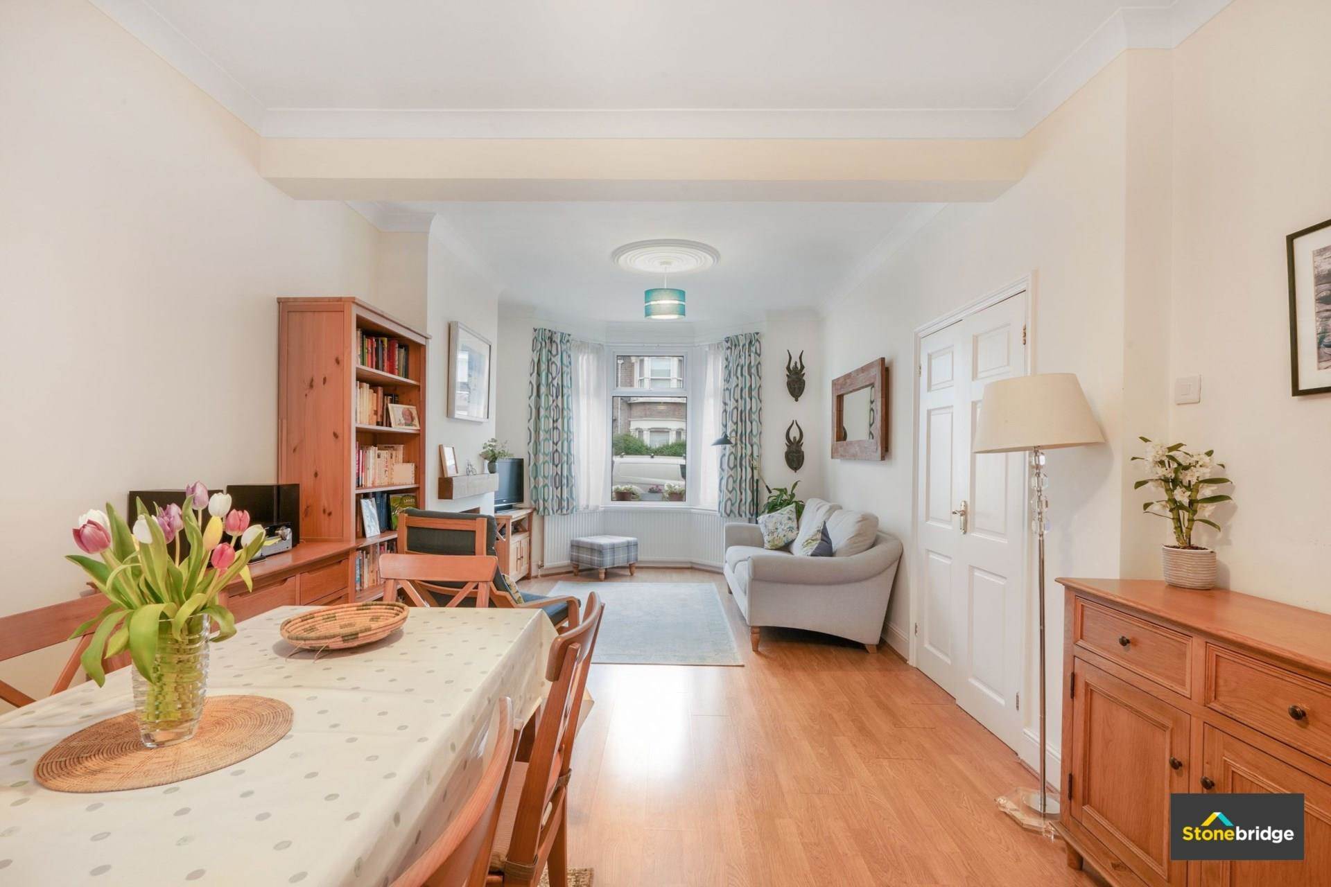 Hatherley Gardens, East Ham, E6, Image 3