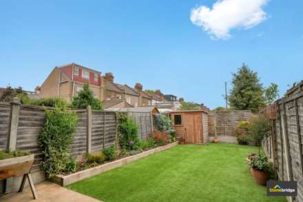 Hatherley Gardens, East Ham, E6, Image 12