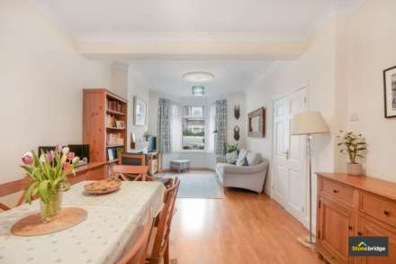 Hatherley Gardens, East Ham, E6, Image 3