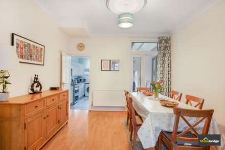 Hatherley Gardens, East Ham, E6, Image 4