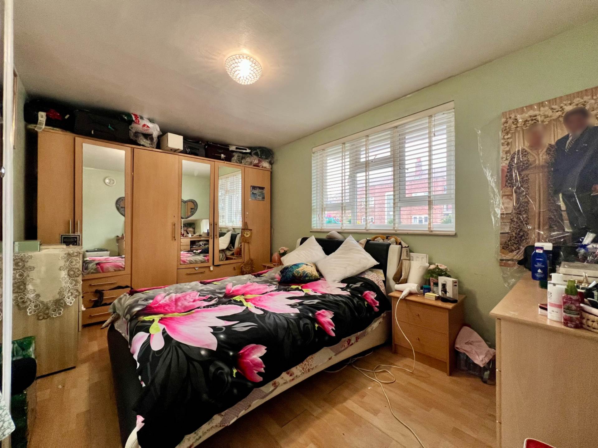 Harcourt Avenue, London, E12, Image 7