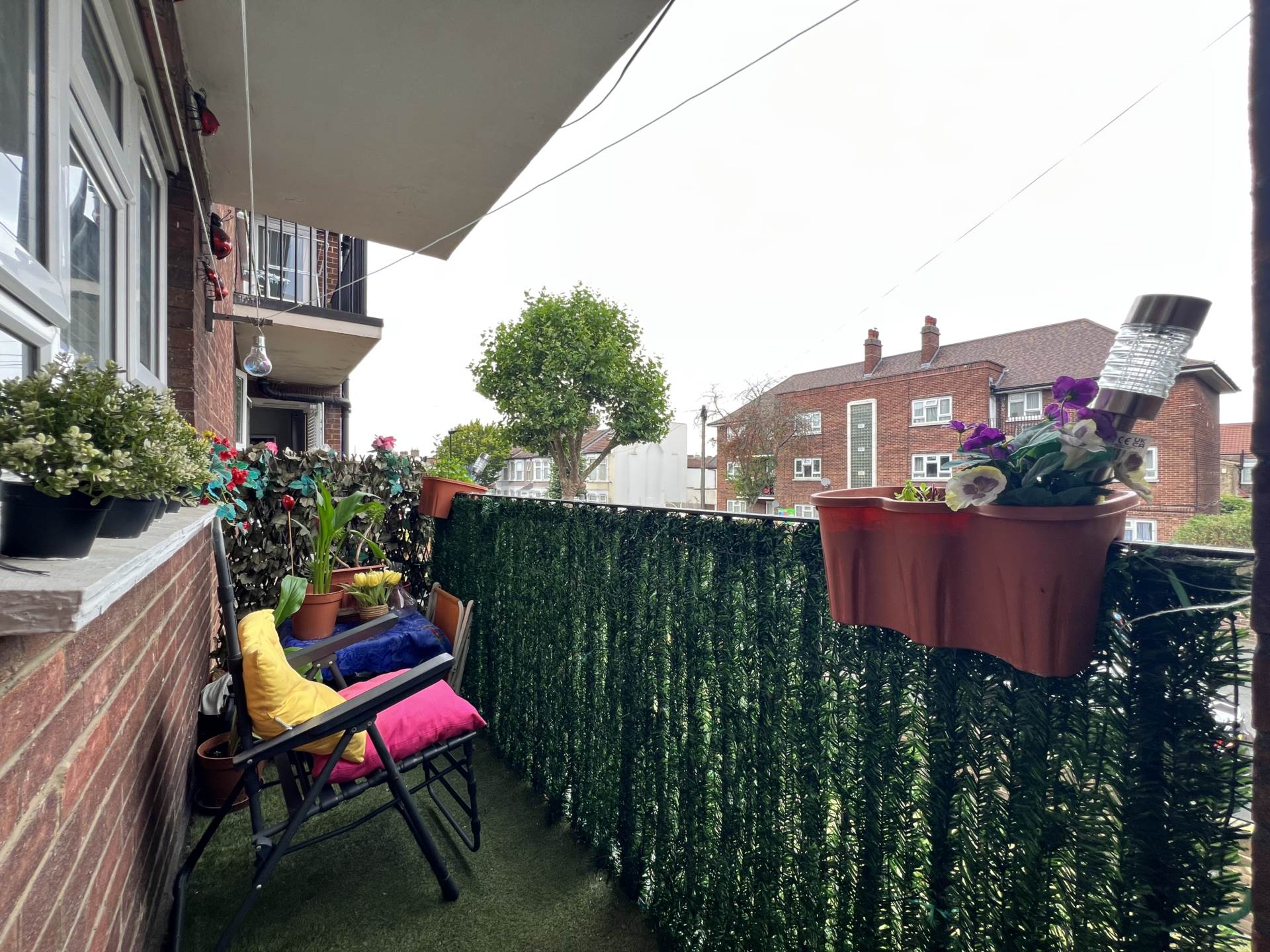 Harcourt Avenue, London, E12, Image 9