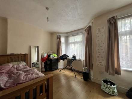 Nelson Street, London, E6, Image 5