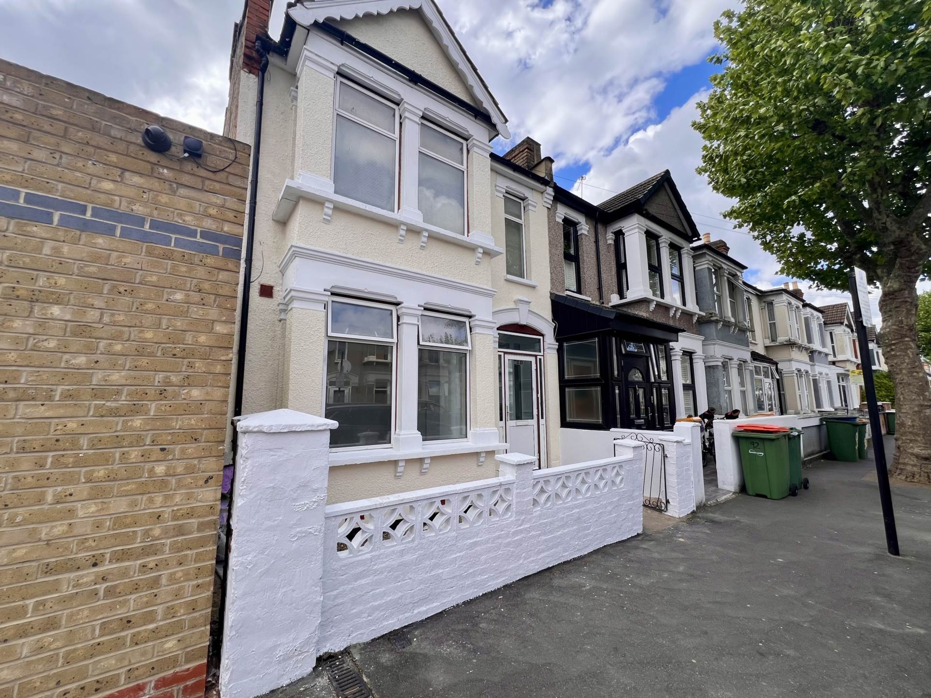 Lathom Road, East Ham, E6 2DX, Image 1