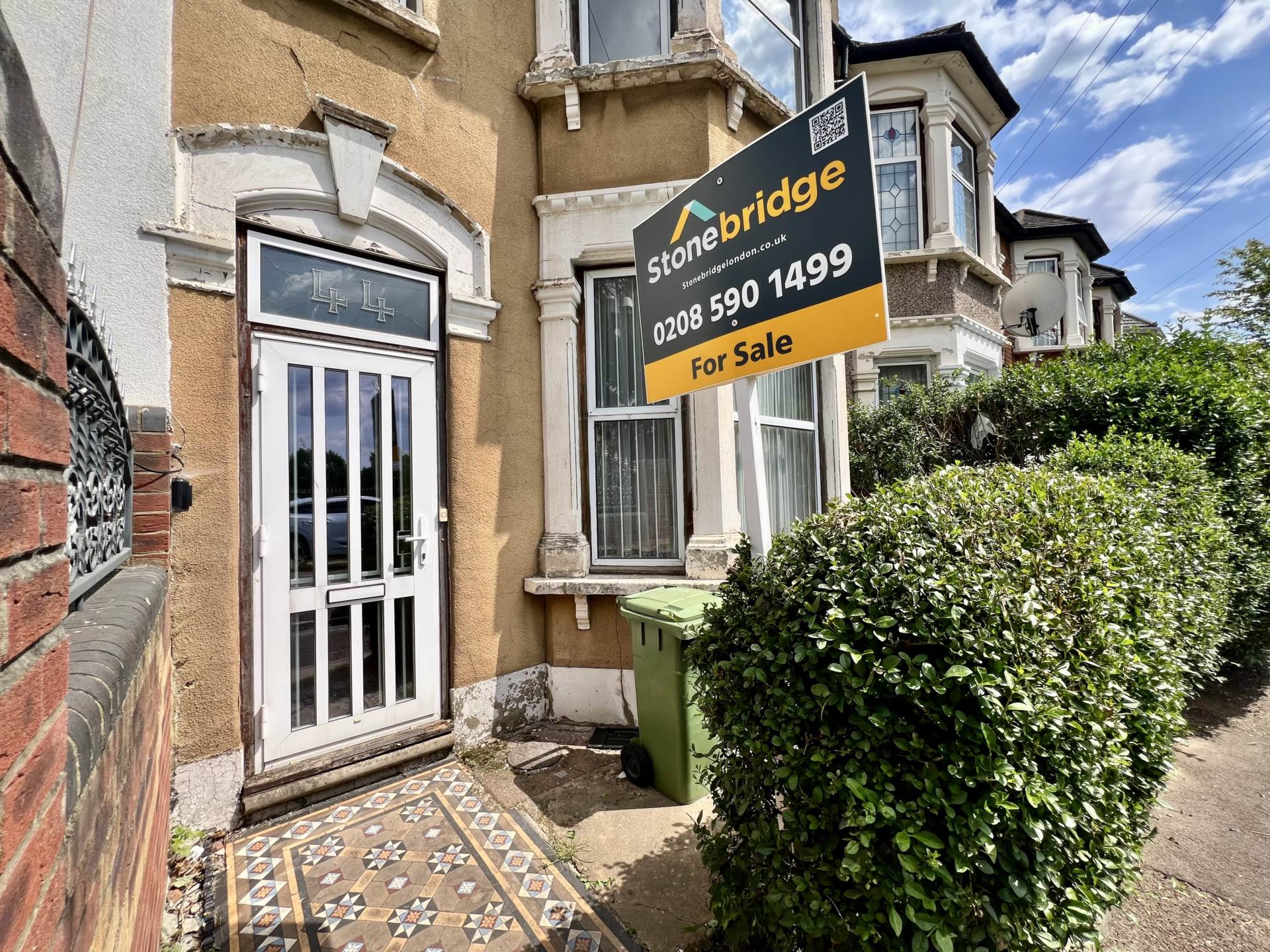 Woodhouse Grove, Manor Park, E12 6SR, Image 2