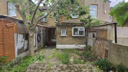Henley Road, Ilford, IG1, Image 12