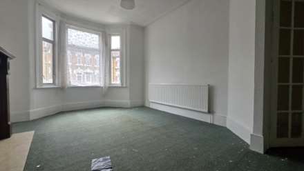 Henley Road, Ilford, IG1, Image 4