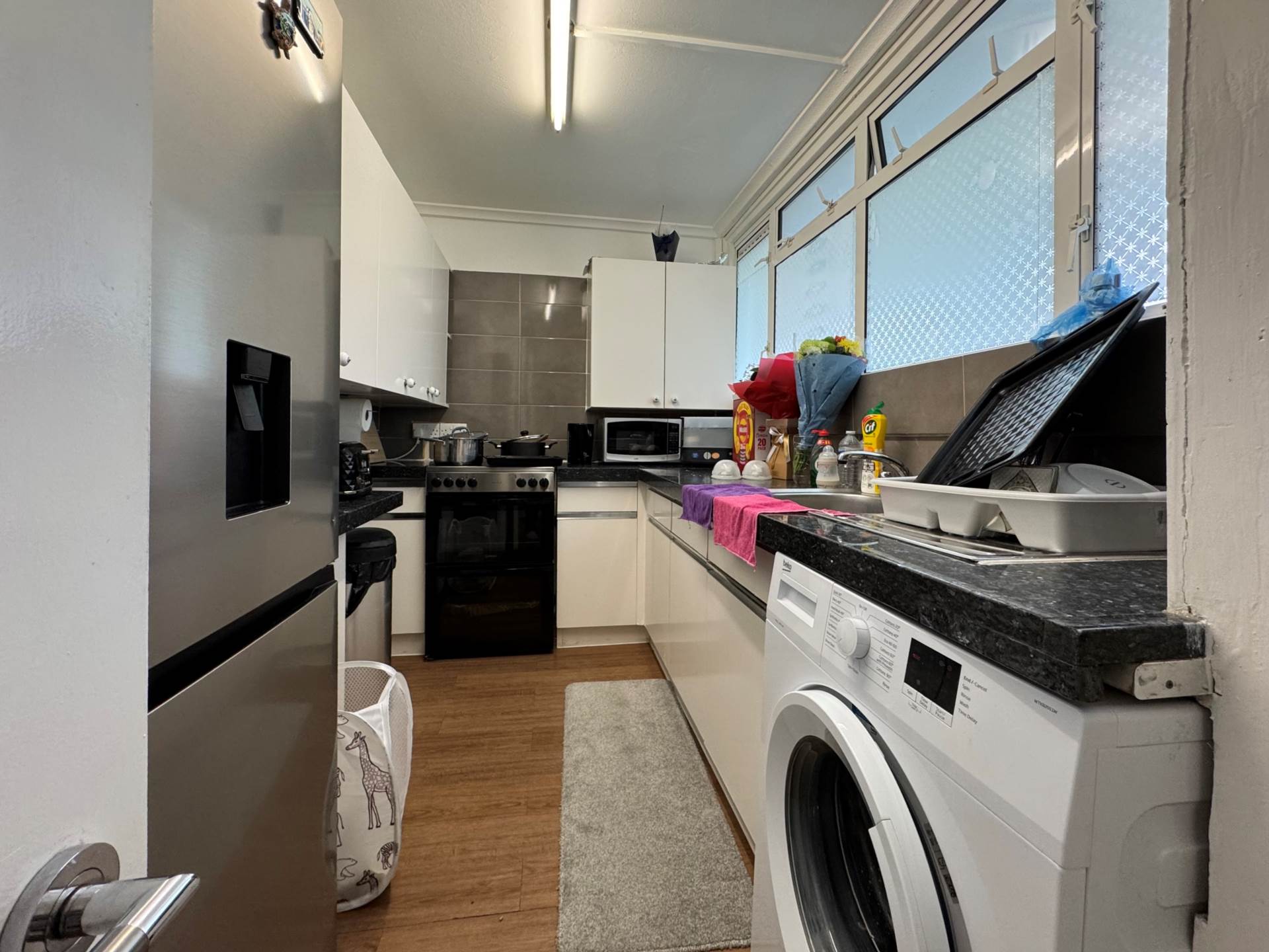 Beale Close, Palmers Green, N13, Image 2