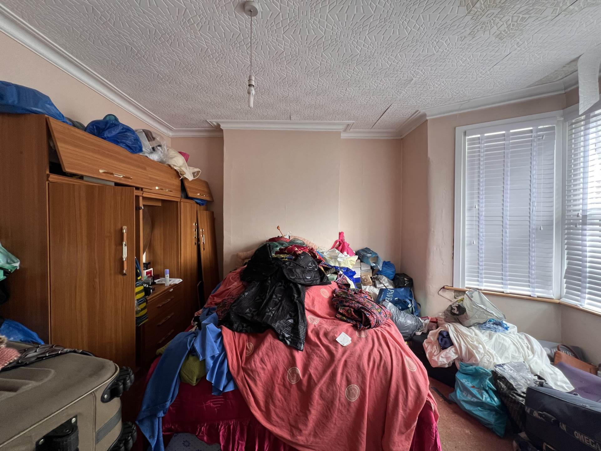 St Albans Road, Seven Kings, IG3, Image 12