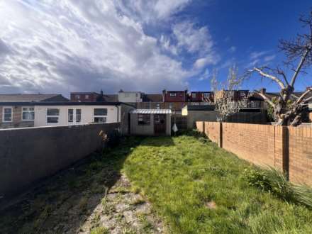 St Albans Road, Seven Kings, IG3, Image 6