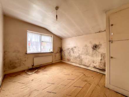 St Albans Road, Seven Kings, IG3, Image 9
