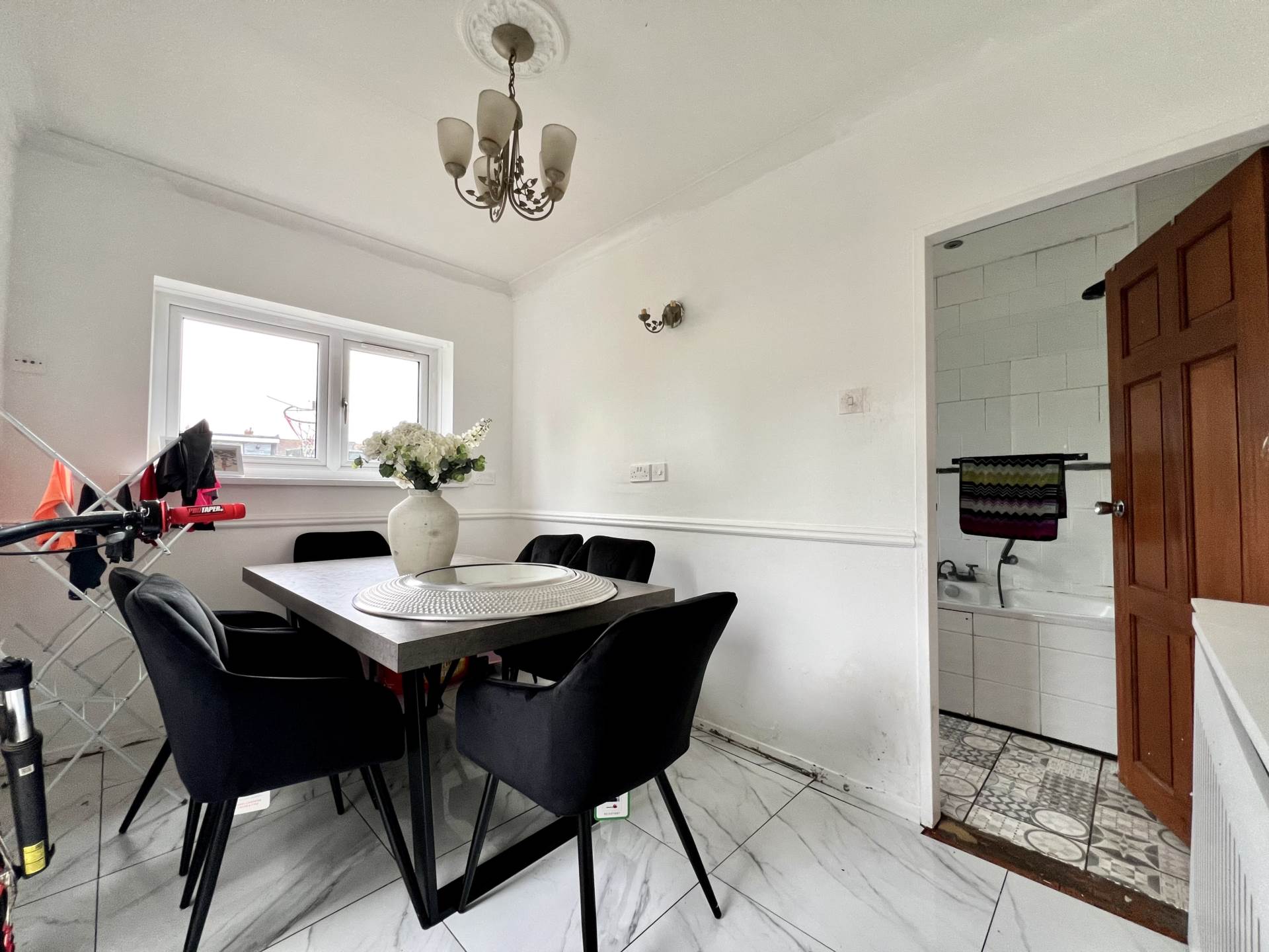 Anson Close, Romford, RM7, Image 4