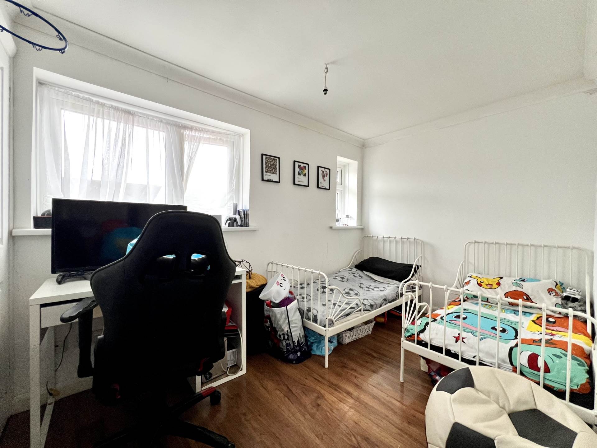 Anson Close, Romford, RM7, Image 9