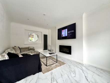 Anson Close, Romford, RM7, Image 2