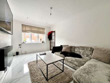 Anson Close, Romford, RM7, Image 3