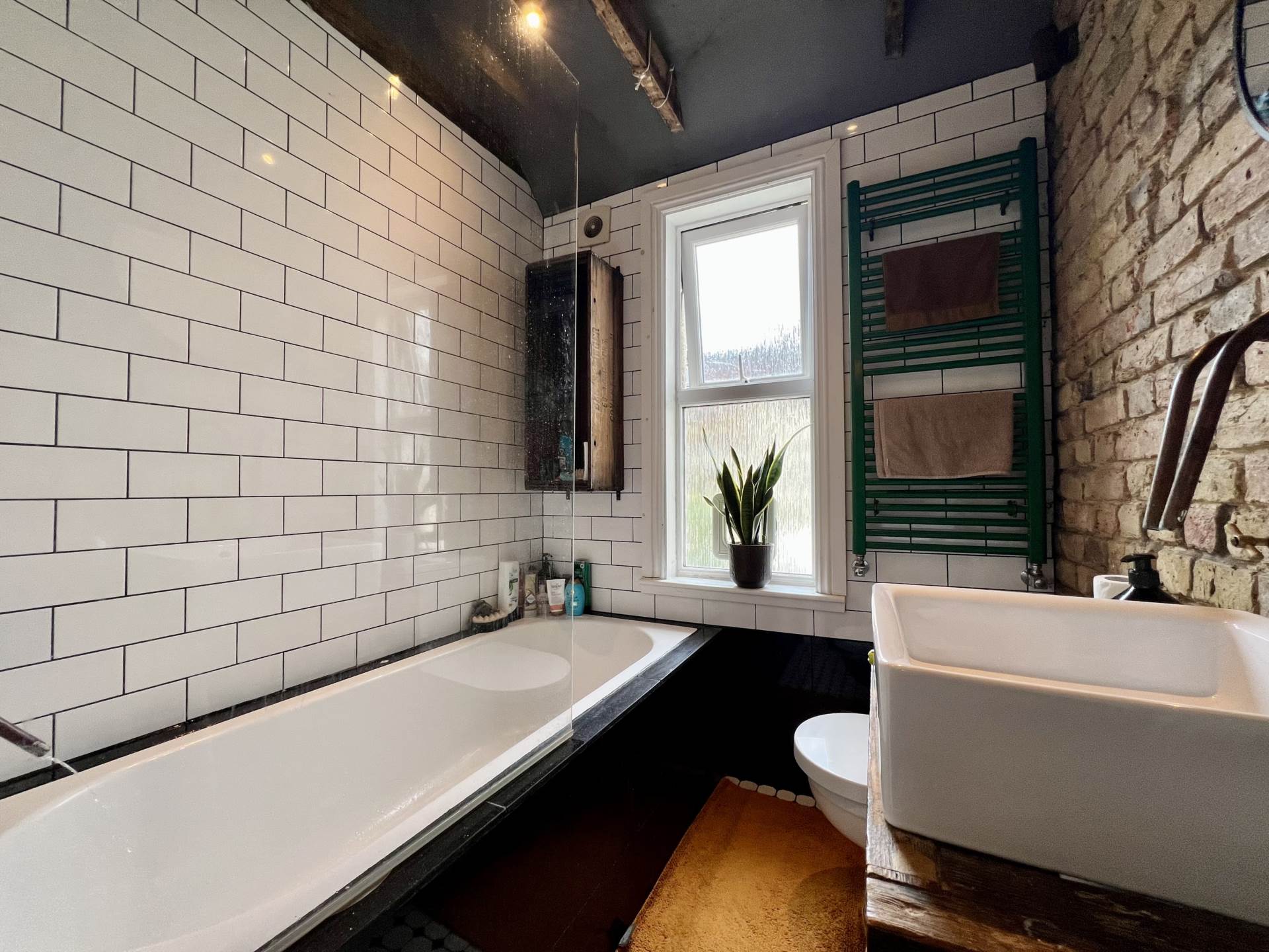 Ridley Road, Forest Gate, E7, Image 5