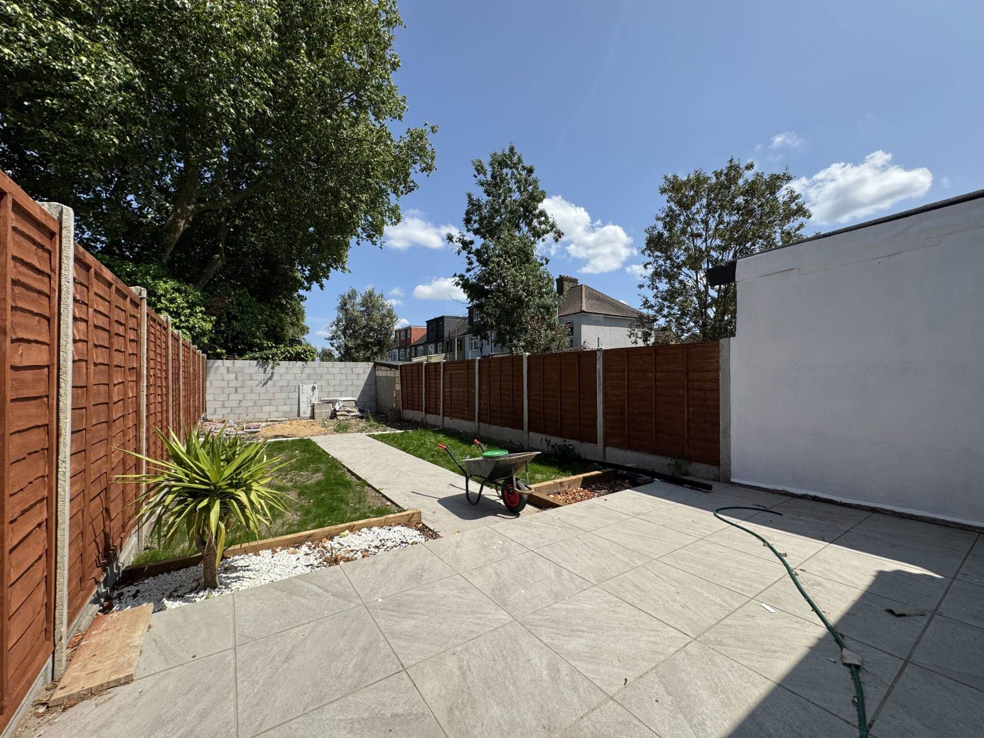 Wellington Road, East Ham, E6, Image 10