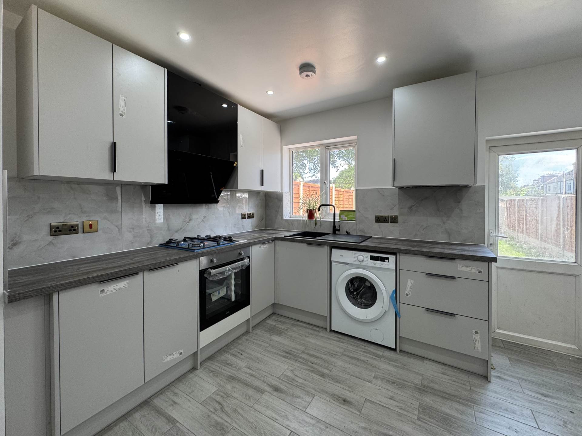 Wellington Road, East Ham, E6, Image 2