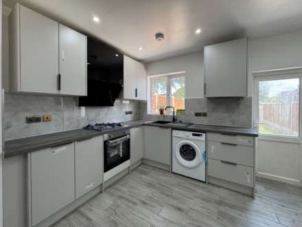 Wellington Road, East Ham, E6, Image 2