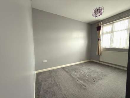 Chives Road, Chingford, E4, Image 5