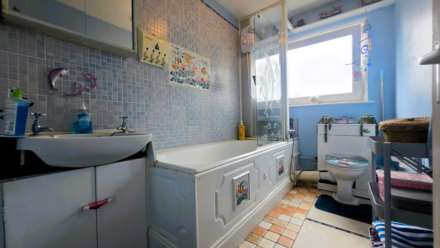 Morse Close, London, E13 0HJ, Image 14