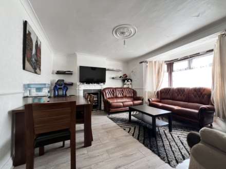 Hameway, East Ham, E6 6HR, Image 3