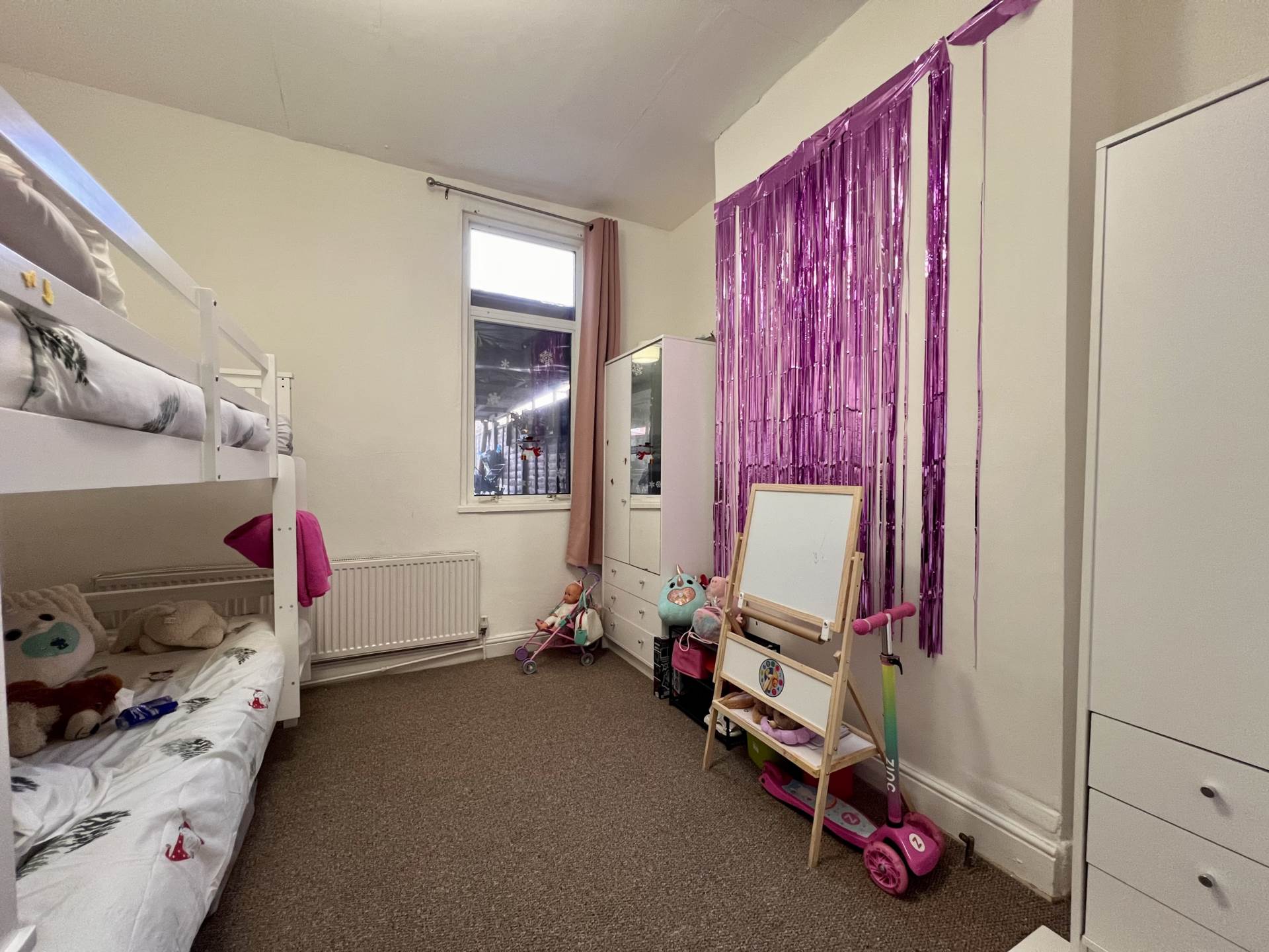 Michigan Avenue, London, E12 5JD, Image 9