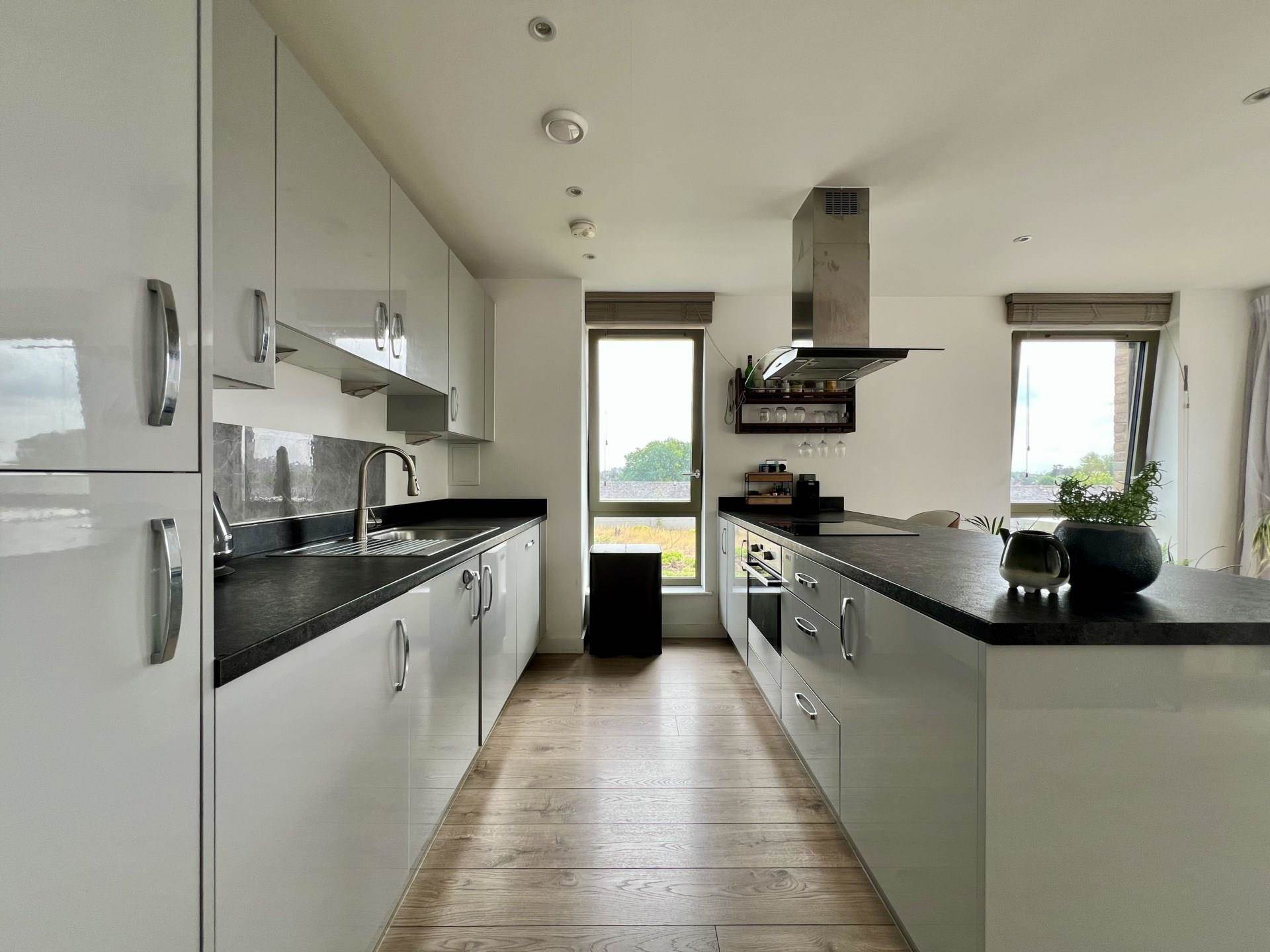 Albion House, East Ham, E6 1EF, Image 2