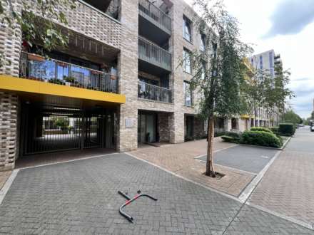 Albion House, East Ham, E6 1EF, Image 15