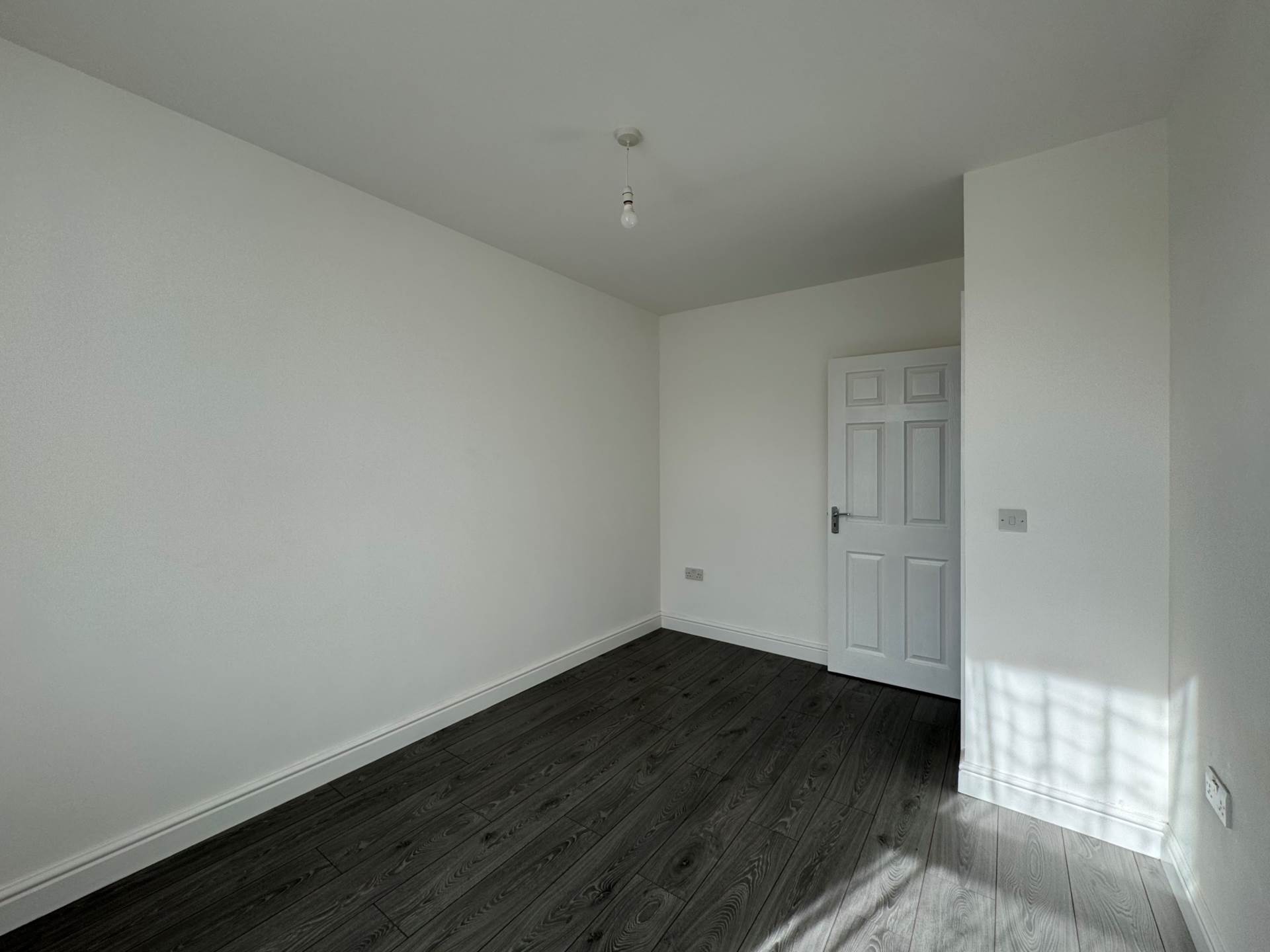 Grosvenor Road, Ilford, IG1, Image 4