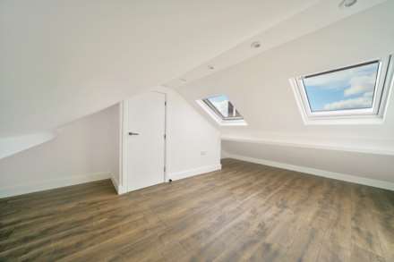Frinton Road, East Ham, E6, Image 13