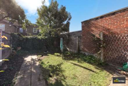 Central Park Road, East Ham, E6 3DY, Image 10