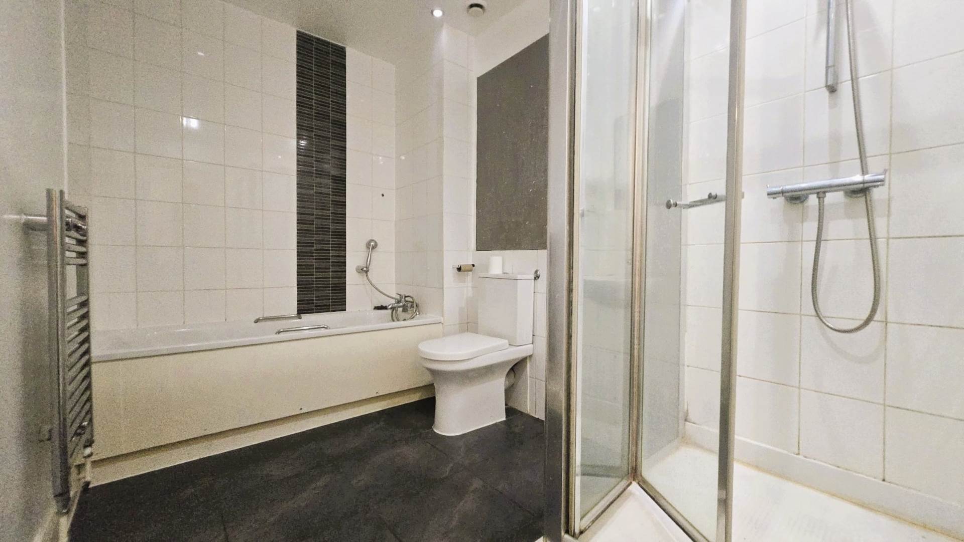 Plashet Grove, East Ham, E6 1BX, Image 11