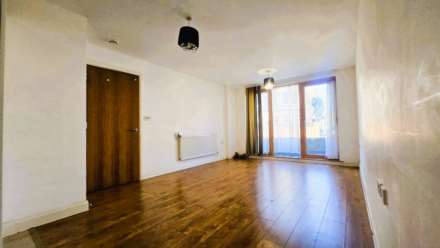 Plashet Grove, East Ham, E6 1BX, Image 5