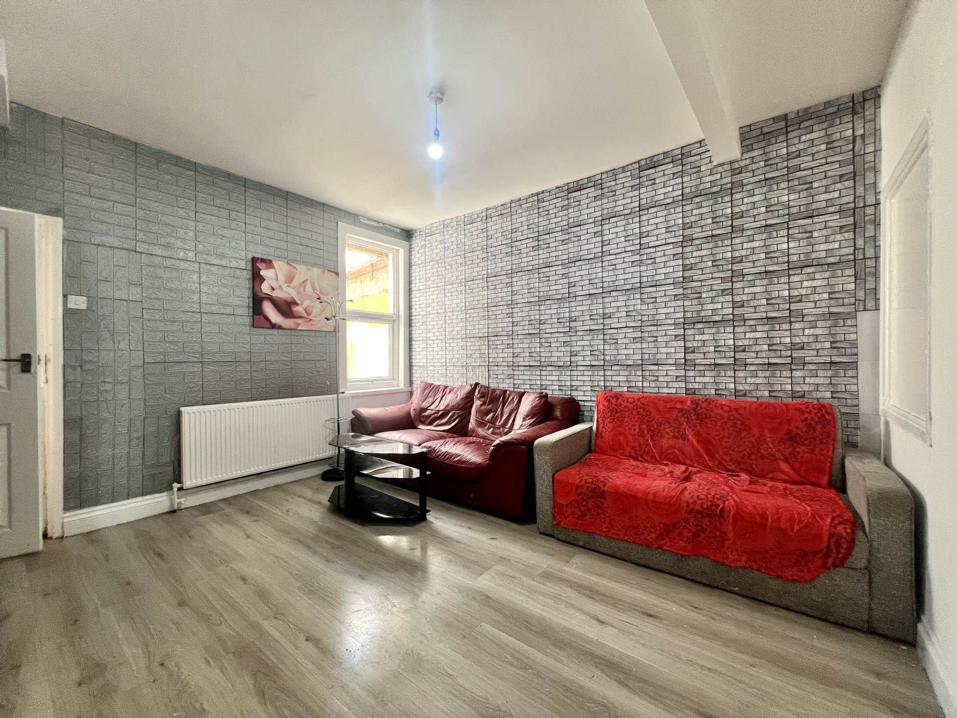 Nine Acres Close, London, E12 6AU, Image 2
