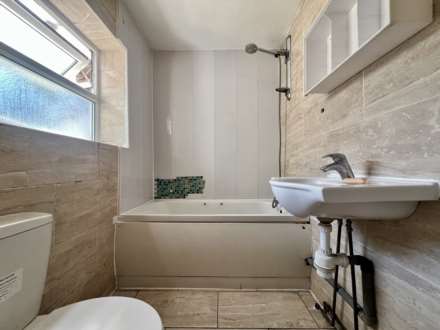 Nine Acres Close, London, E12 6AU, Image 6