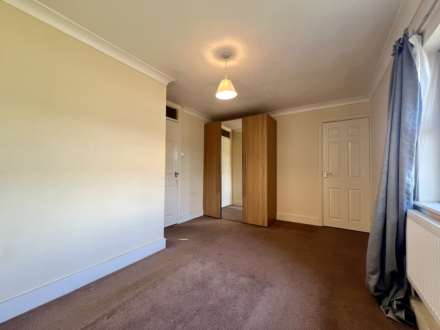 Gadwall Close, London, E16 3SQ, Image 2