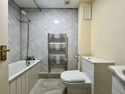 Gadwall Close, London, E16 3SQ, Image 4