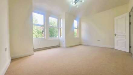 Burghley Road, Leytonstone, E11, Image 14