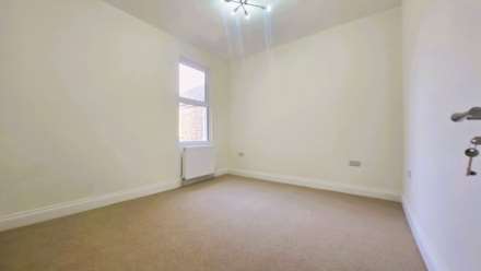 Burghley Road, Leytonstone, E11, Image 15
