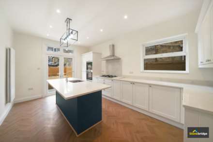 Burghley Road, Leytonstone, E11, Image 6