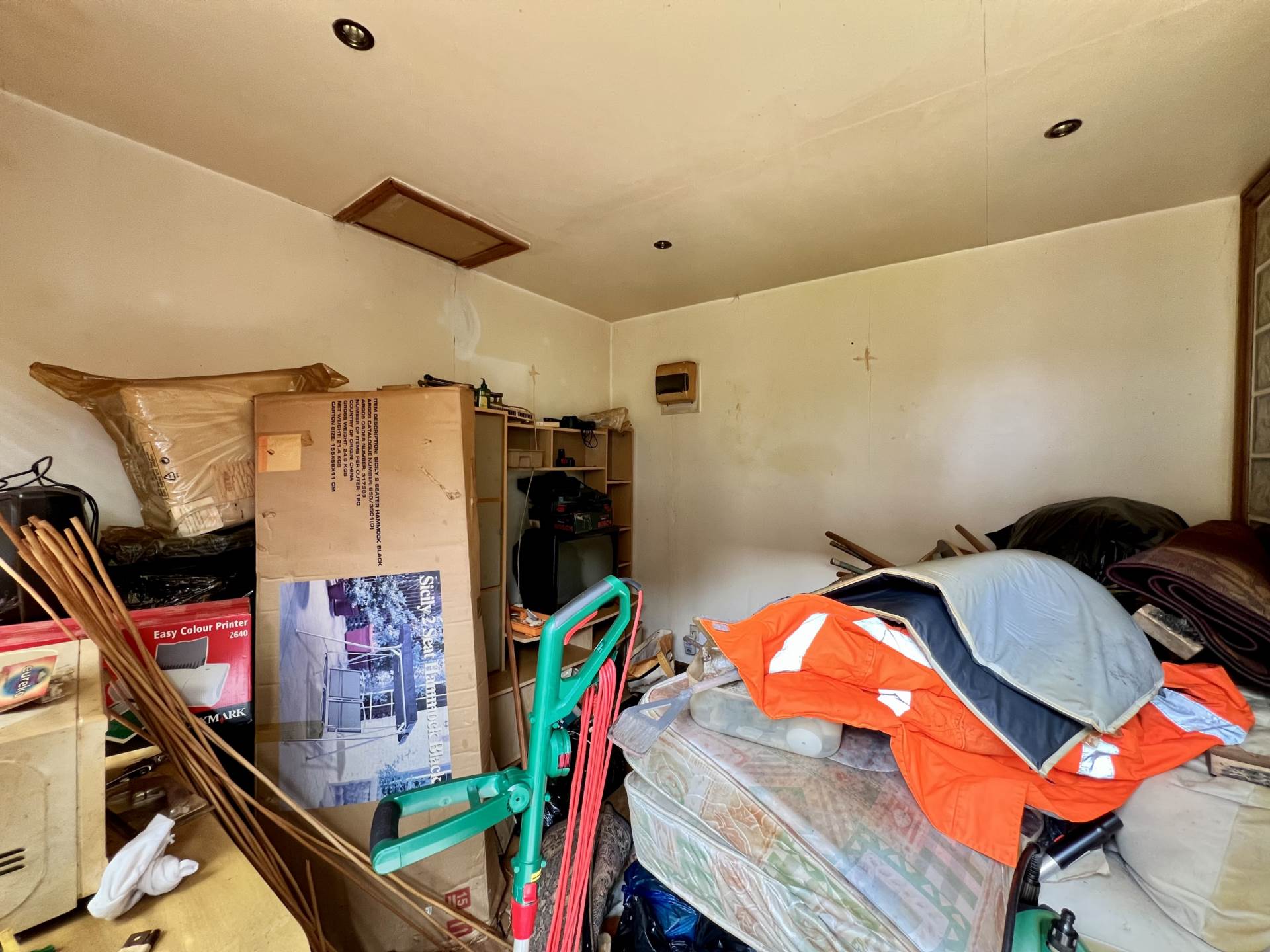 Hampton Road, Ilford, IG1 1PL, Image 11