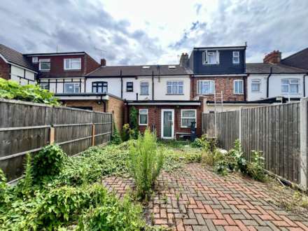 Hampton Road, Ilford, IG1 1PL, Image 3
