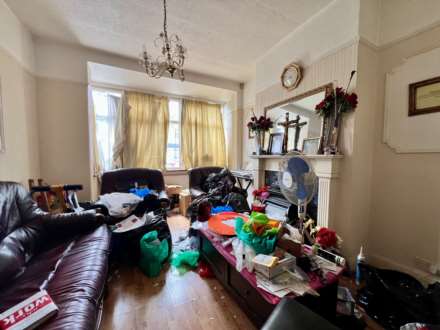 Hampton Road, Ilford, IG1 1PL, Image 5